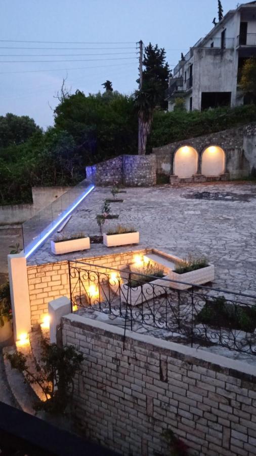 Lithino Apartments - 5Min From The Beach Agios Ioannis Peristeron  Ngoại thất bức ảnh