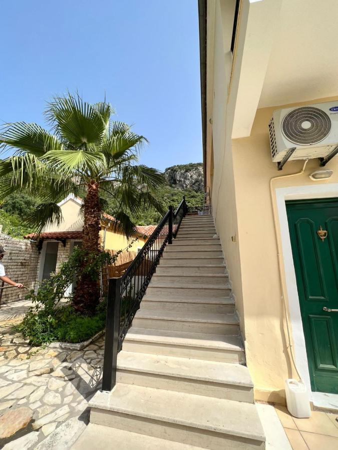 Lithino Apartments - 5Min From The Beach Agios Ioannis Peristeron  Ngoại thất bức ảnh