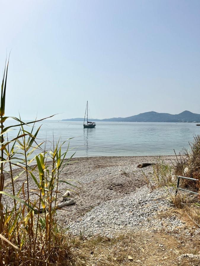 Lithino Apartments - 5Min From The Beach Agios Ioannis Peristeron  Ngoại thất bức ảnh
