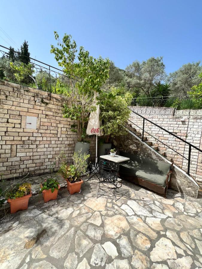 Lithino Apartments - 5Min From The Beach Agios Ioannis Peristeron  Ngoại thất bức ảnh