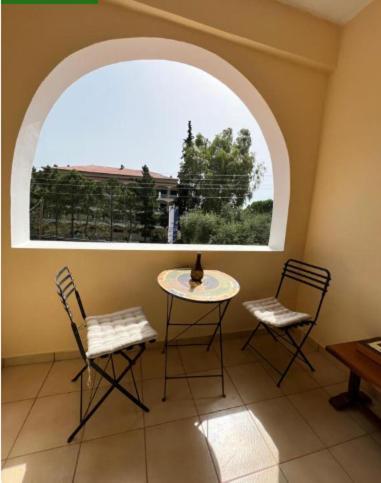 Lithino Apartments - 5Min From The Beach Agios Ioannis Peristeron  Ngoại thất bức ảnh