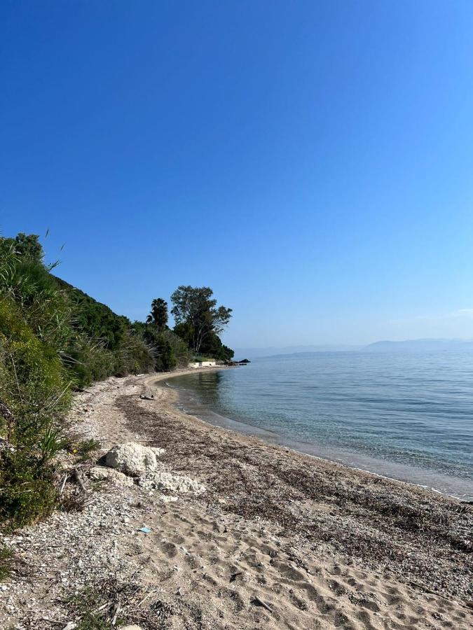 Lithino Apartments - 5Min From The Beach Agios Ioannis Peristeron  Ngoại thất bức ảnh